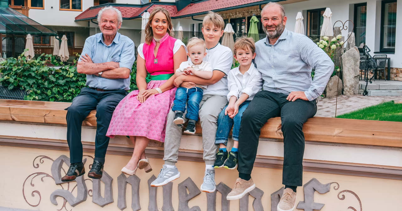 Die Gastgeberfamilie Wildauer des Ferienhotel Sonnenhof in Zell am Ziller – mit Herzblut und Leidenschaft seit 1975 Gastgeber im Herzen des Zillertals