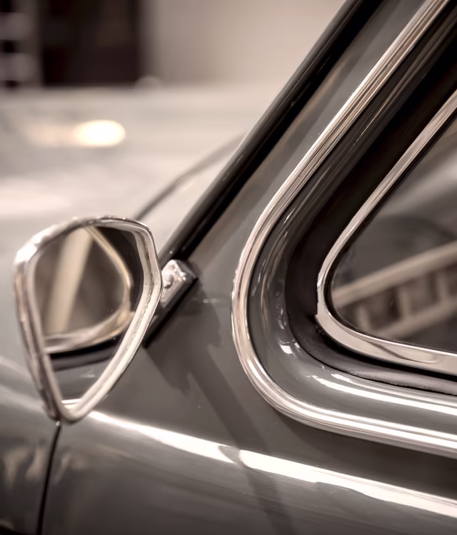 Vintage Car © MariaKray / pixabay